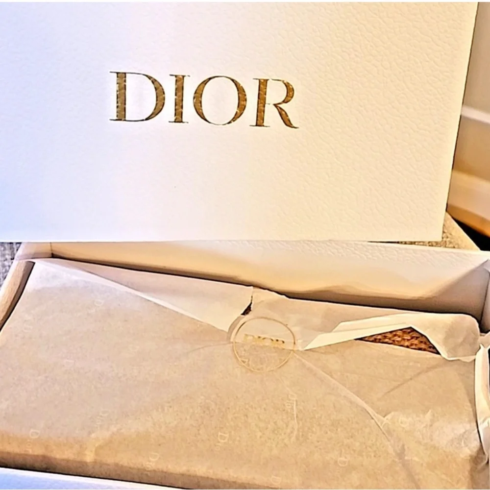 Dior Raffia Straw Bag Acrylic shoulder strap - Picture 13 of 13